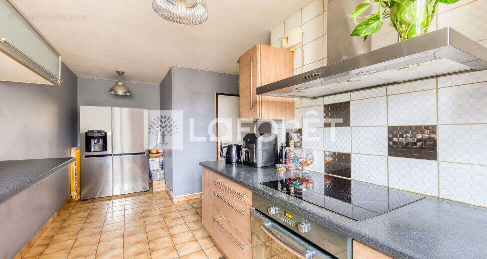 Appartement à ROISSY-EN-BRIE