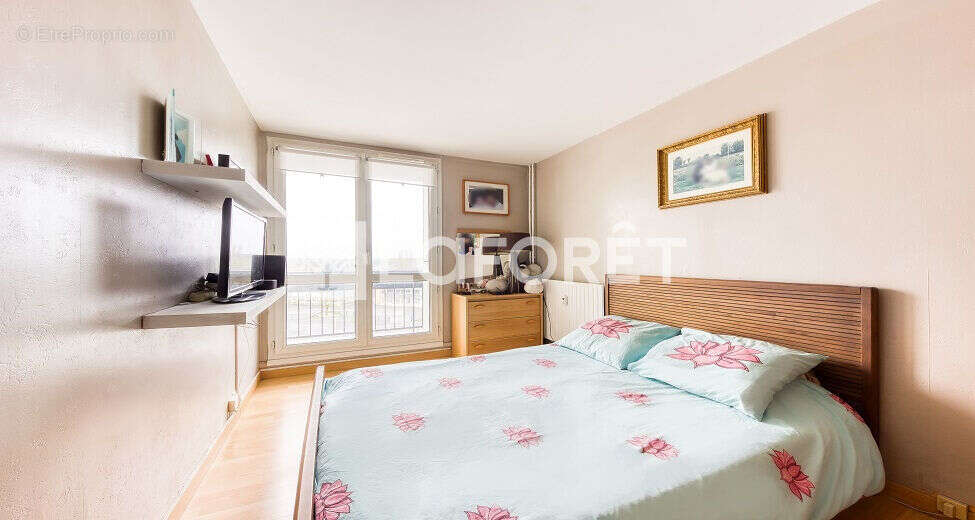 Appartement à ROISSY-EN-BRIE