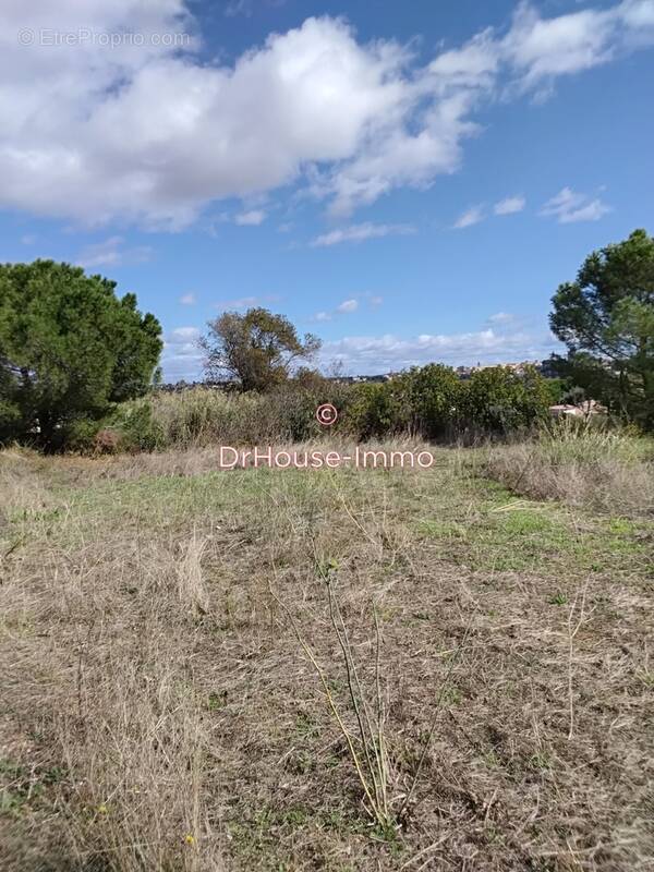 Terrain à BEZIERS