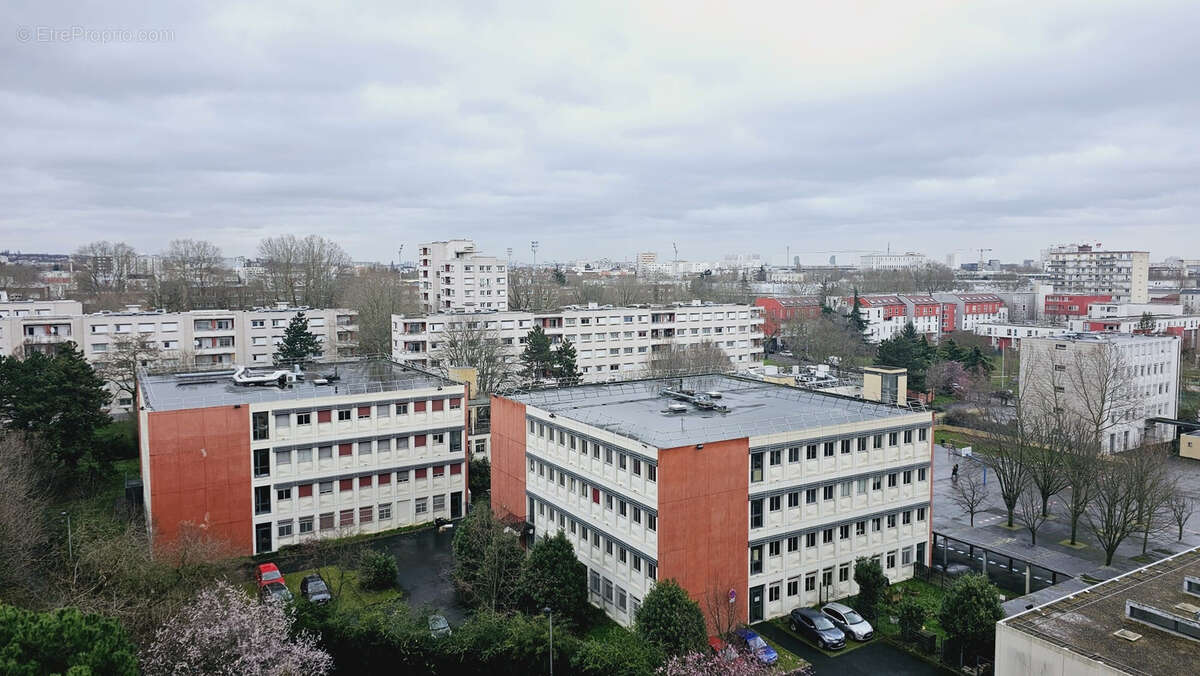 Appartement à SAINT-DENIS