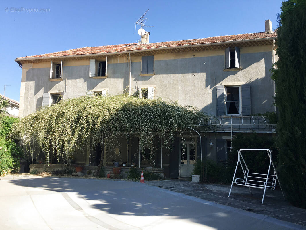 Maison à ROQUEMAURE