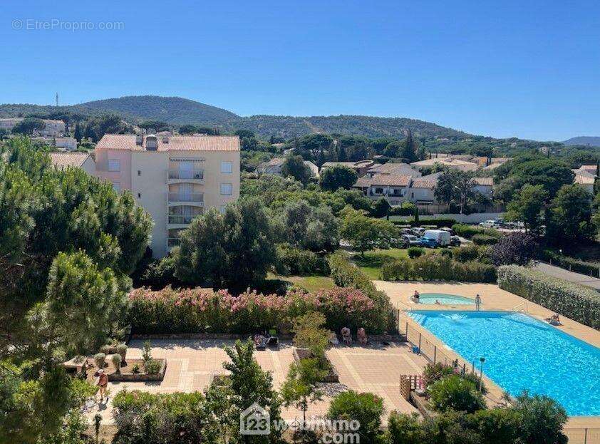 Résidence avec Parc Paysager et Piscine - Appartement à SAINTE-MAXIME