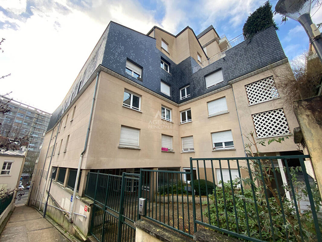 Appartement à CHAVILLE