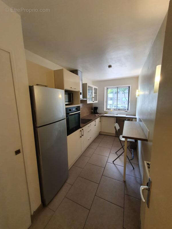 Appartement à MARSEILLE-5E