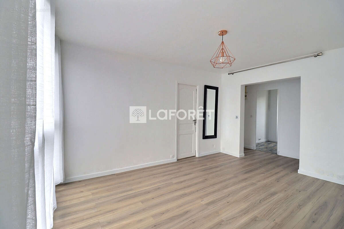 Appartement à VITRY-SUR-SEINE