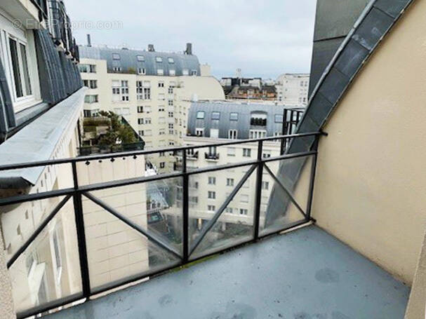 Appartement à MONTROUGE