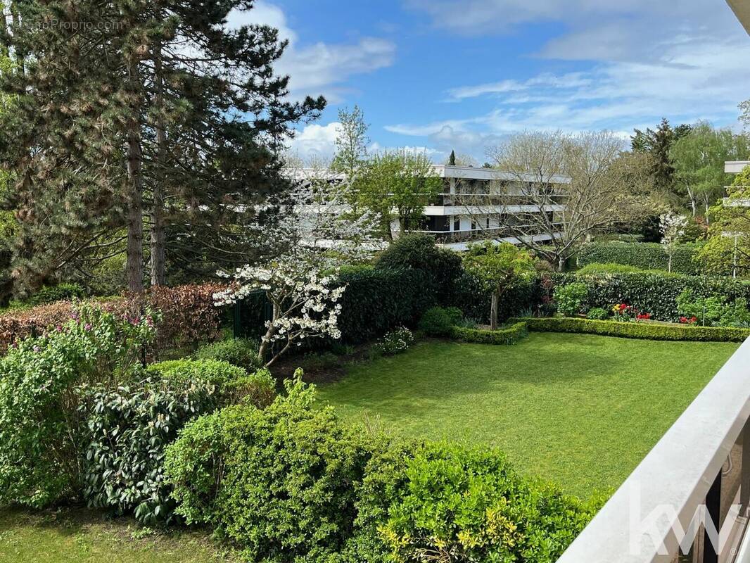 Appartement à LE CHESNAY