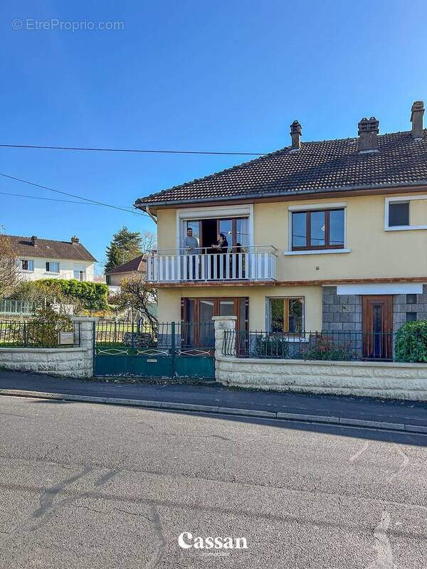 Maison à AURILLAC