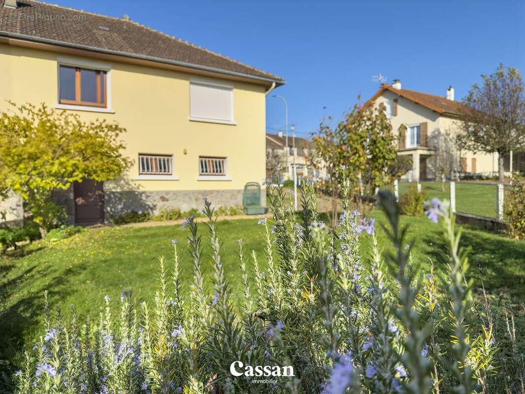 Maison à AURILLAC