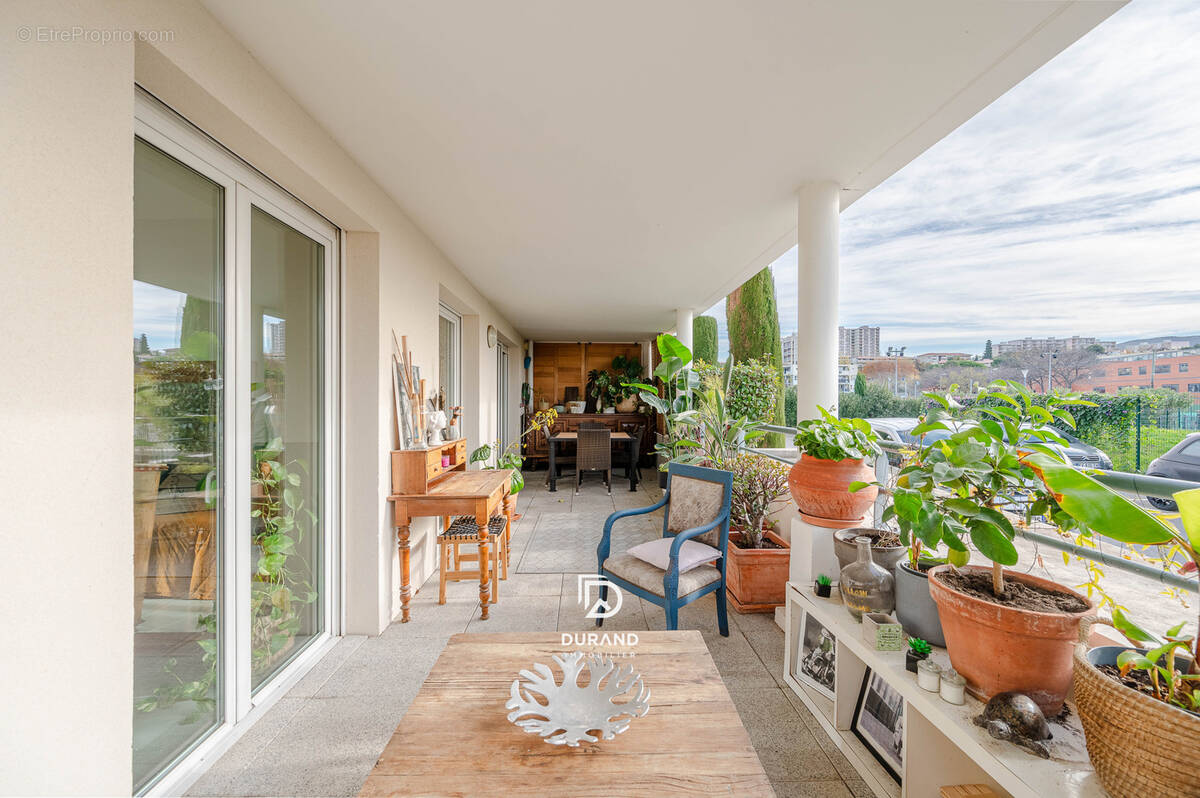 Appartement à MARSEILLE-12E