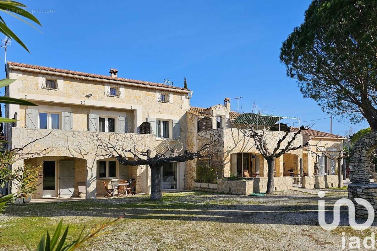 Photo 1 - Maison à SAINT-REMY-DE-PROVENCE