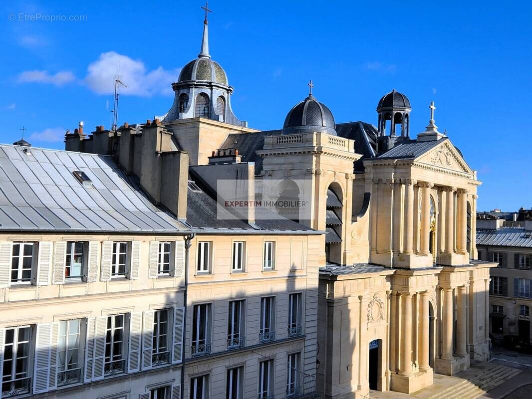 Appartement à VERSAILLES