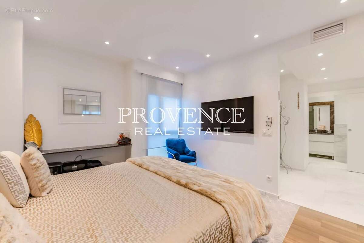 Appartement à MARSEILLE-7E