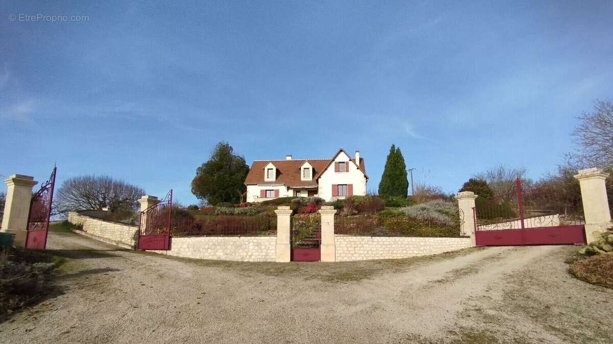 Maison à CHAMBON