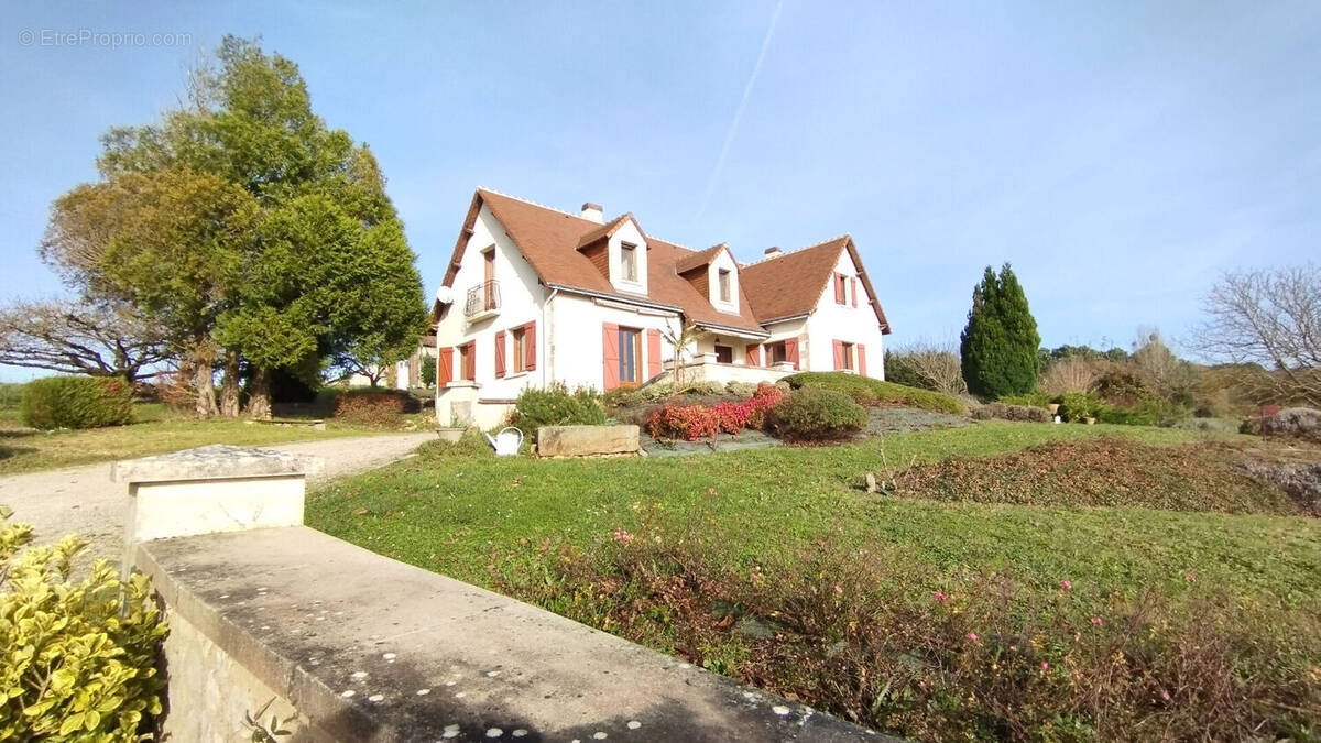 Maison à CHAMBON