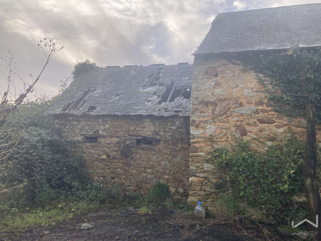 Maison à SAINT-MICHEL-ET-CHANVEAUX