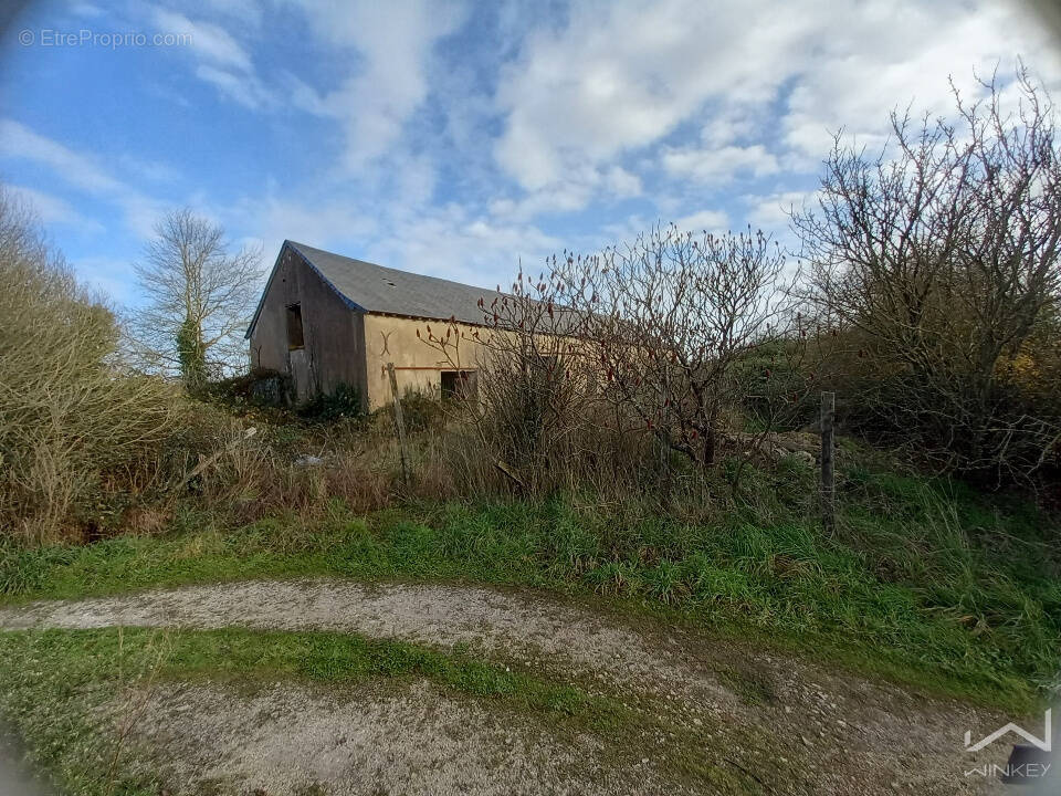 Maison à SAINT-MICHEL-ET-CHANVEAUX