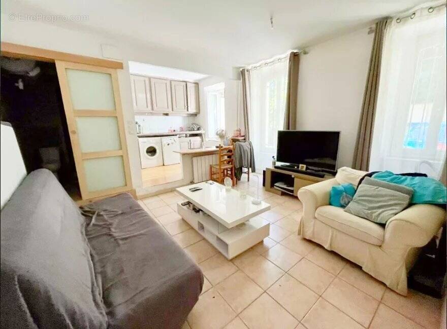 Appartement à FAYENCE