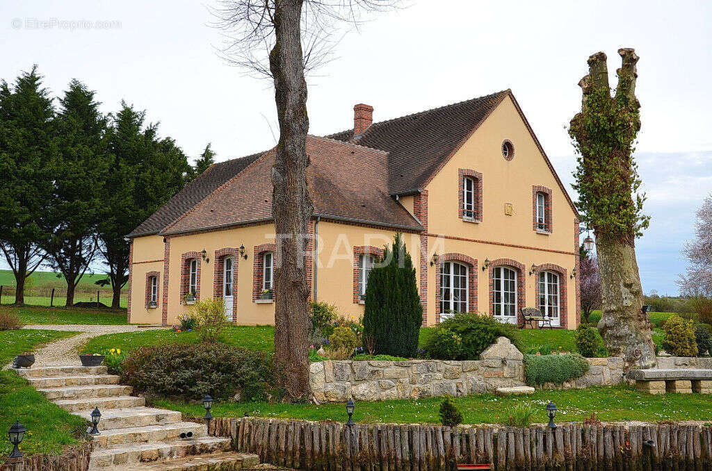 Maison à MONTARGIS