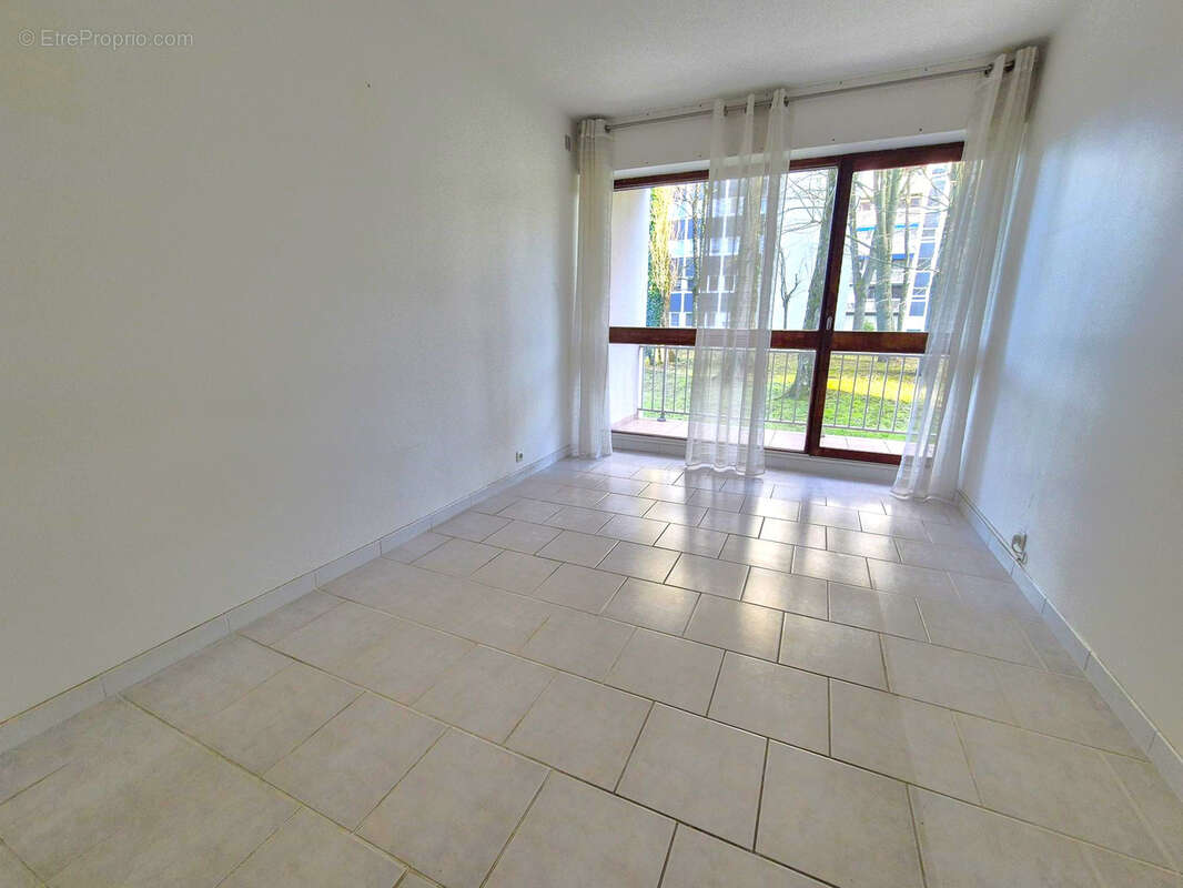 Appartement à VELIZY-VILLACOUBLAY