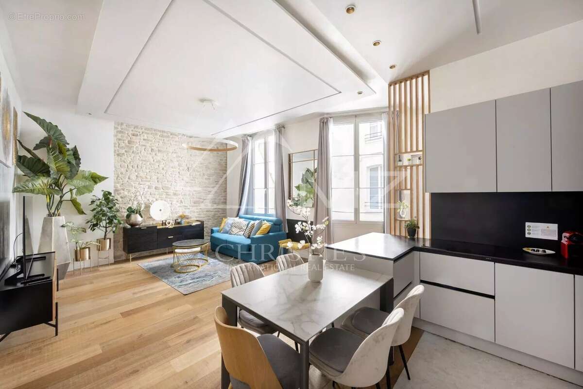 Appartement à PARIS-4E