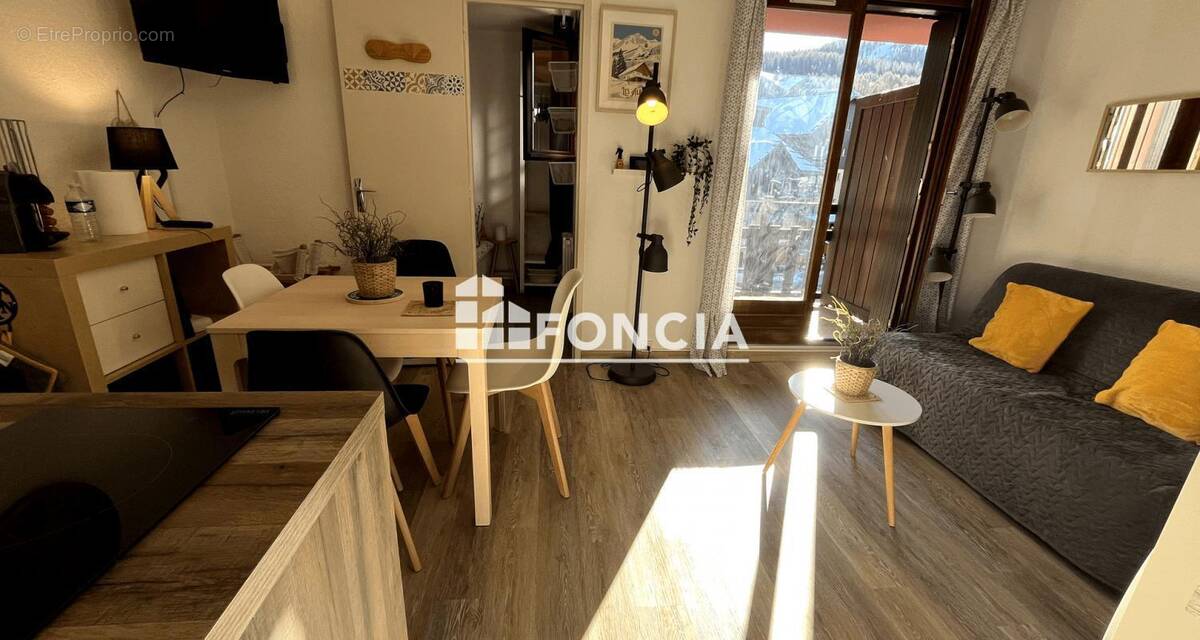 Appartement à RISOUL