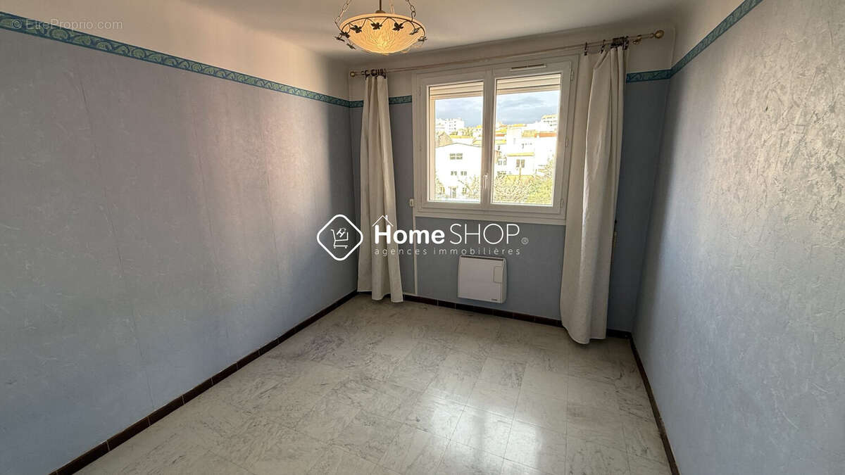 Appartement à MARSEILLE-7E