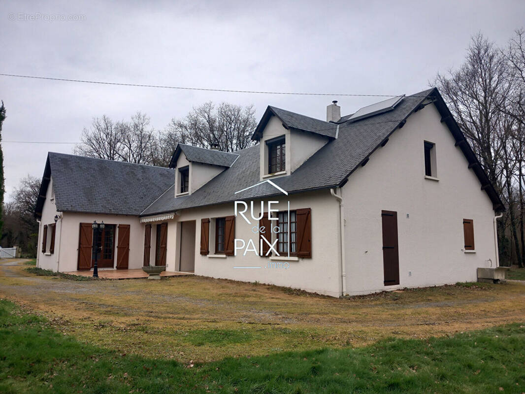 Maison à ASSAIS-LES-JUMEAUX