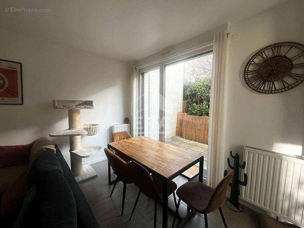 Appartement à VITRY-SUR-SEINE