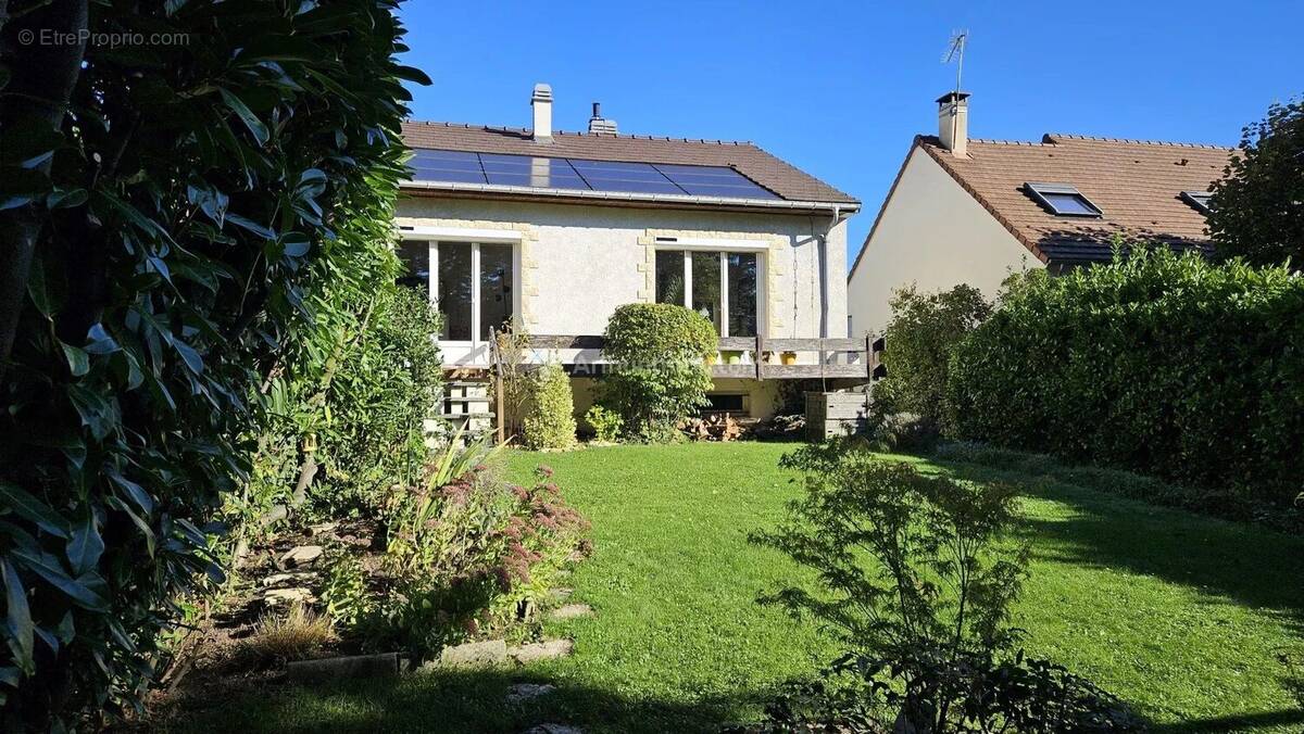 Maison à VILLEBON-SUR-YVETTE