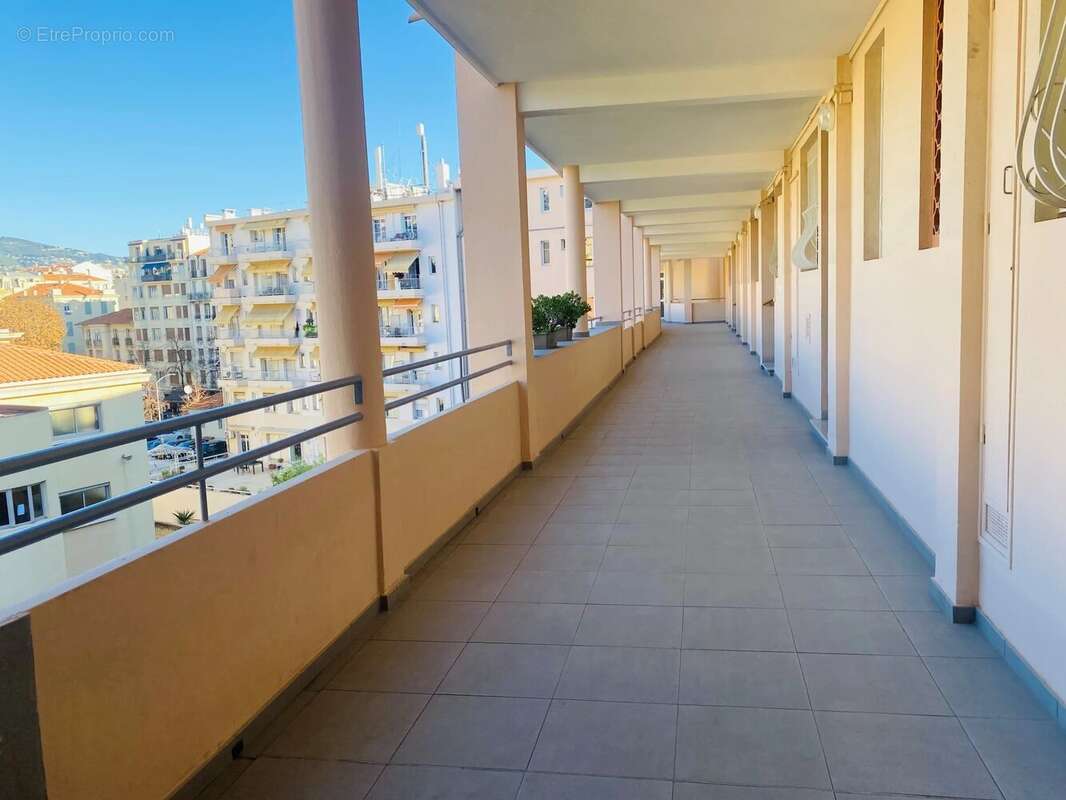 Appartement à NICE