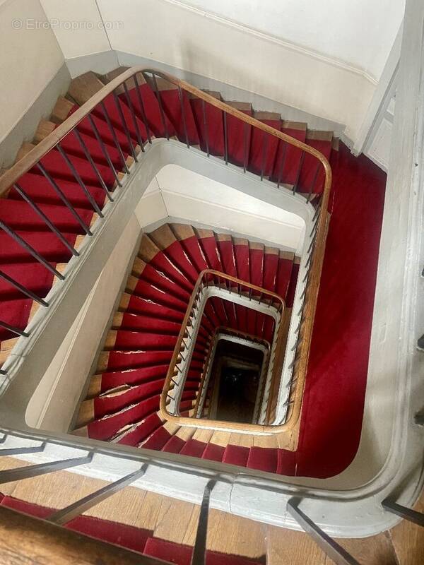 Appartement à VERSAILLES