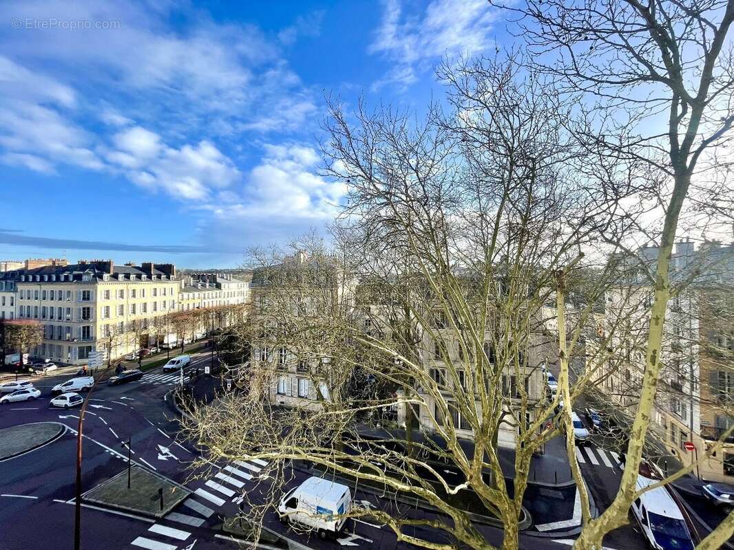 Appartement à VERSAILLES