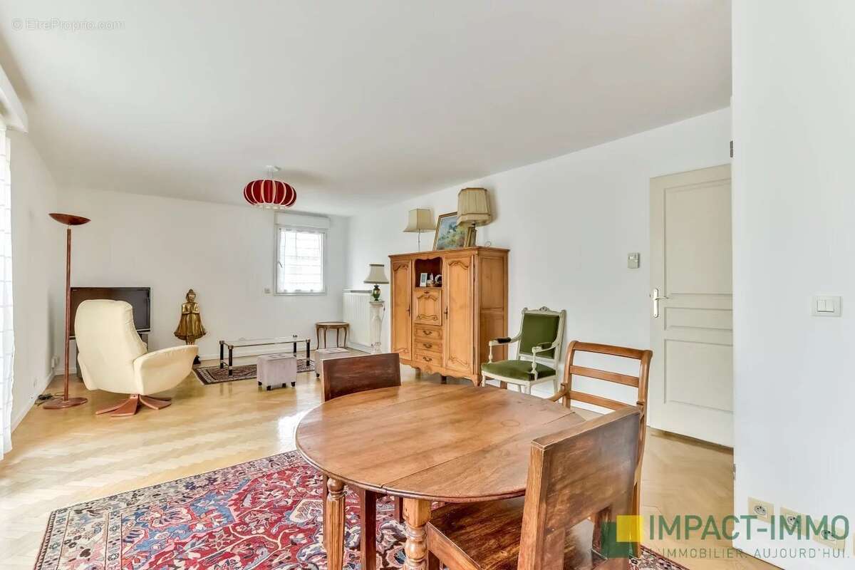 Appartement à ASNIERES-SUR-SEINE