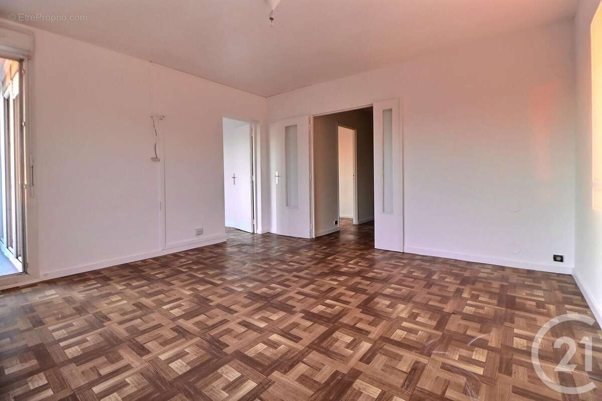 Appartement à AULNAY-SOUS-BOIS