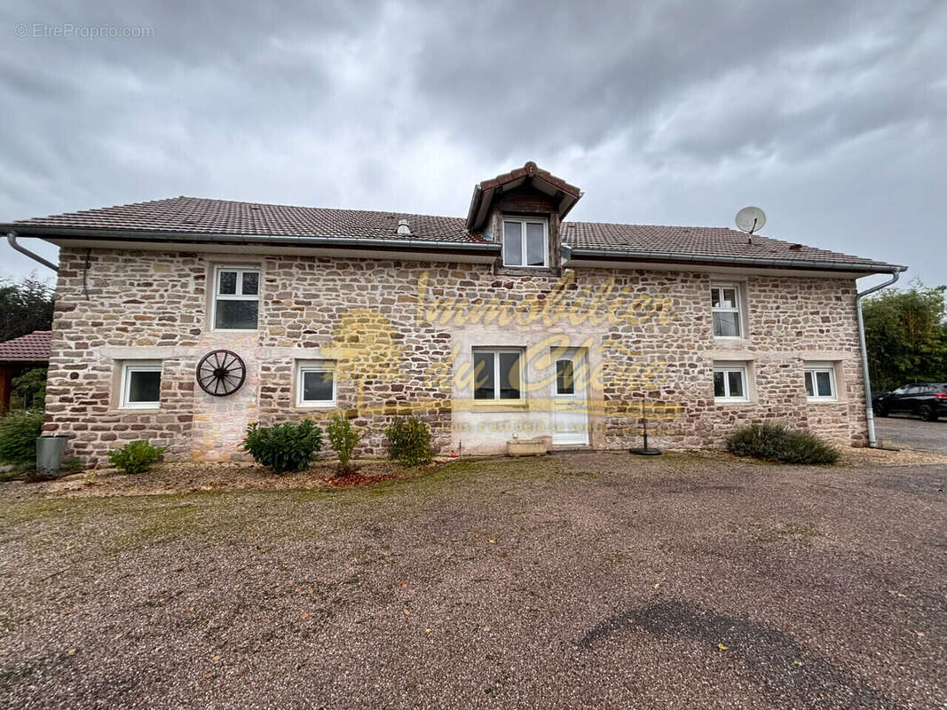 Maison à LUXEUIL-LES-BAINS