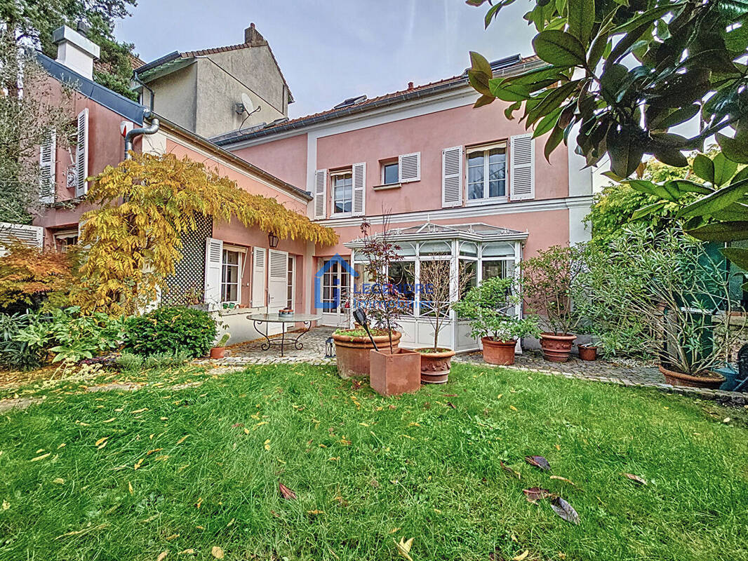 Maison à LA FRETTE-SUR-SEINE