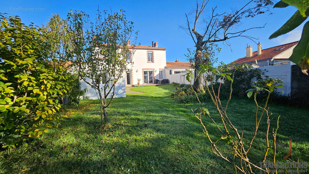 Maison à SAINTE-PAZANNE