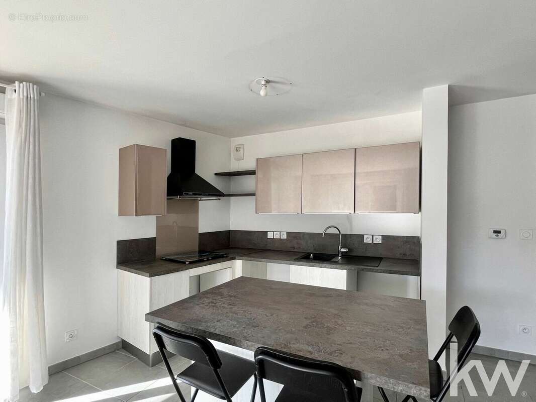 Appartement à MARSEILLE-9E