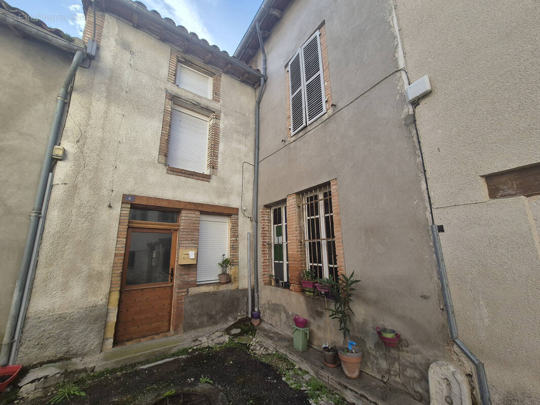 Maison à CAUSSADE