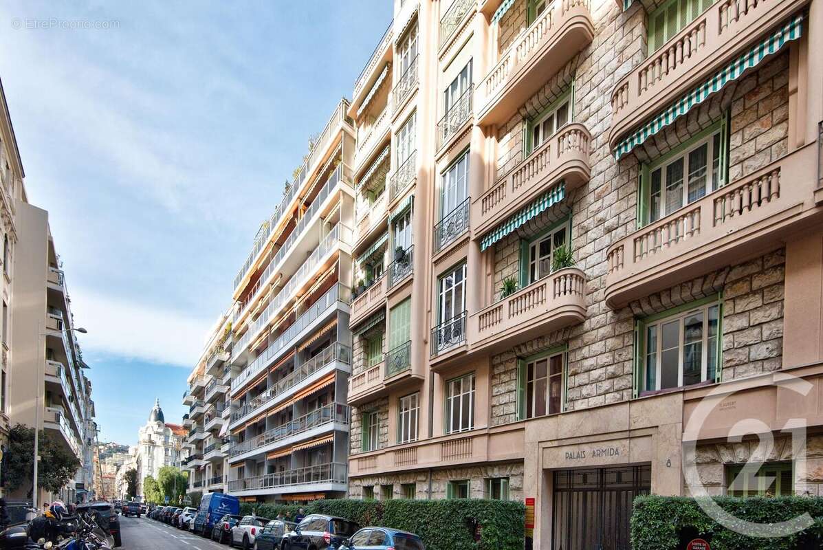 Appartement à NICE