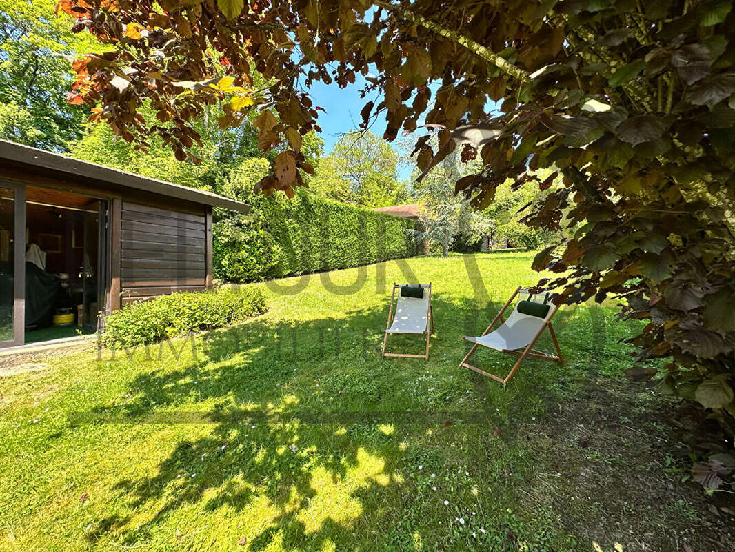 Maison à COULOMMIERS