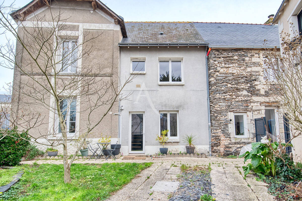 Maison à BRAIN-SUR-L&#039;AUTHION