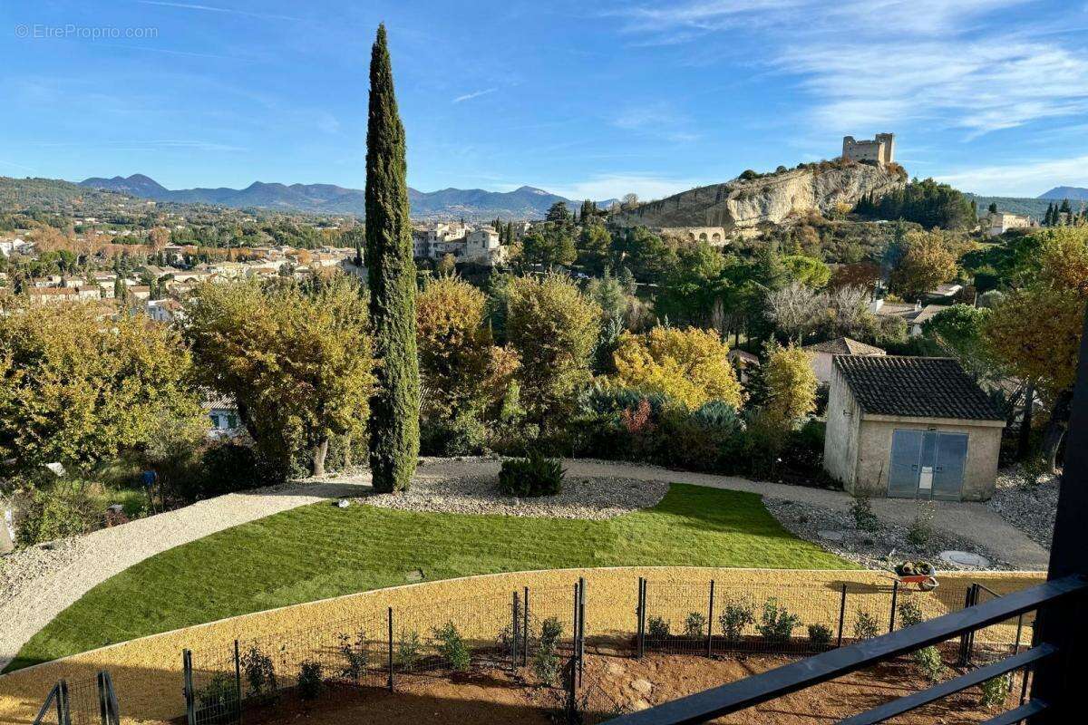 Appartement à VAISON-LA-ROMAINE