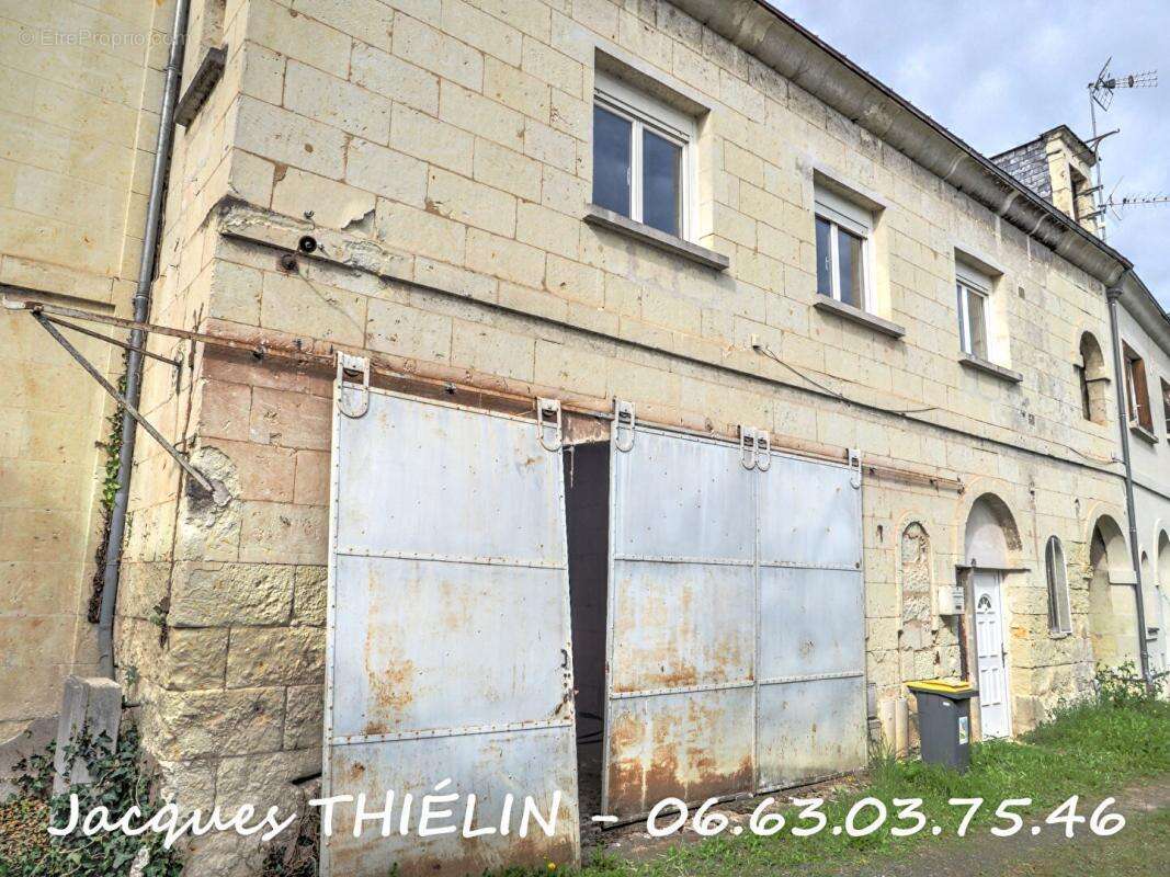 Appartement à LONGUE-JUMELLES