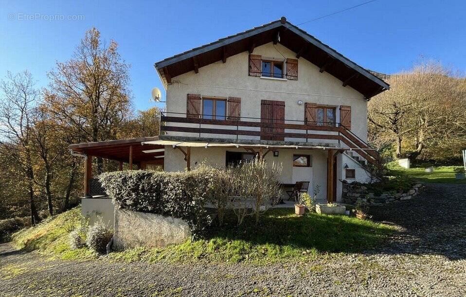 Maison à MONTBERON