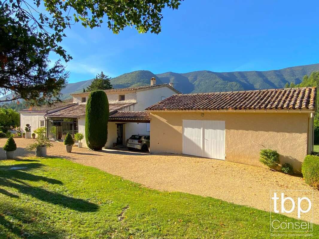 Maison à MONTBRUN-LES-BAINS