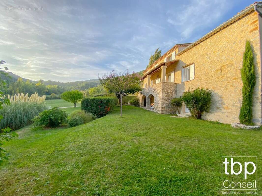 Maison à MONTBRUN-LES-BAINS