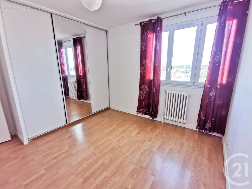 Appartement à COLOMIERS