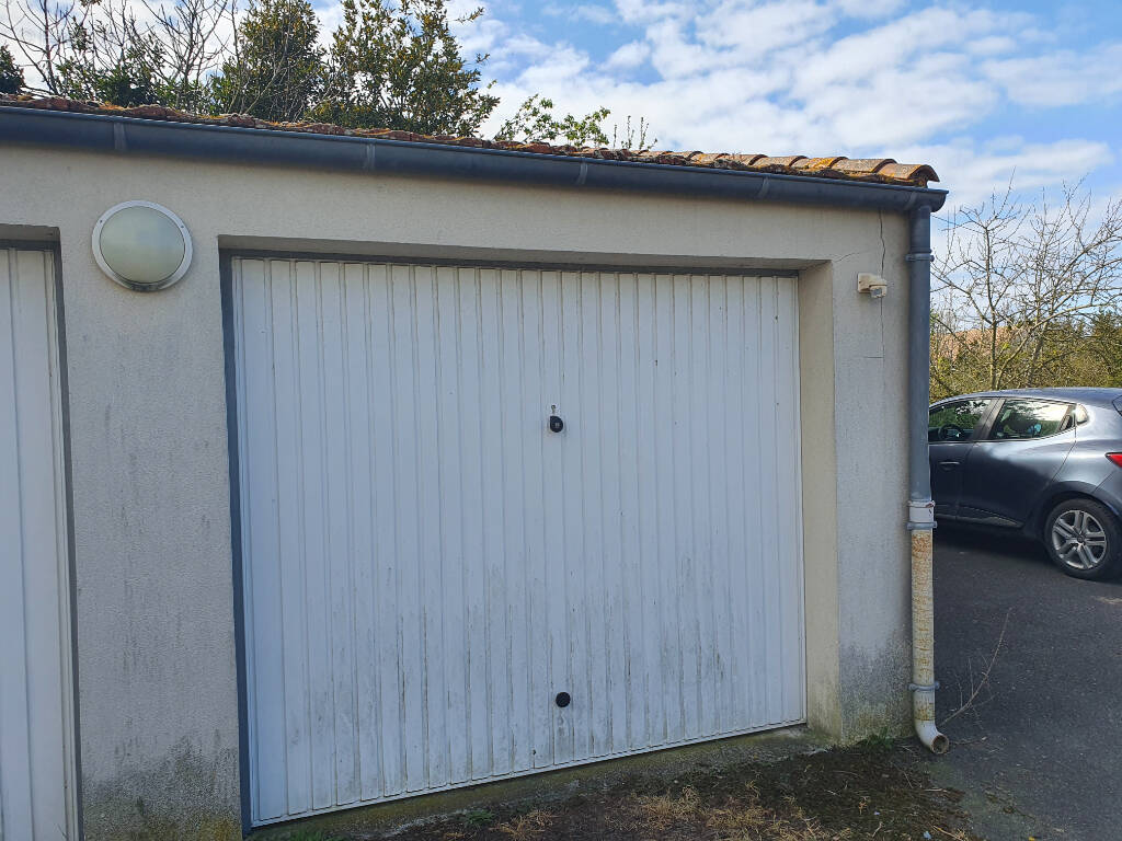 Parking à ROCHEFORT